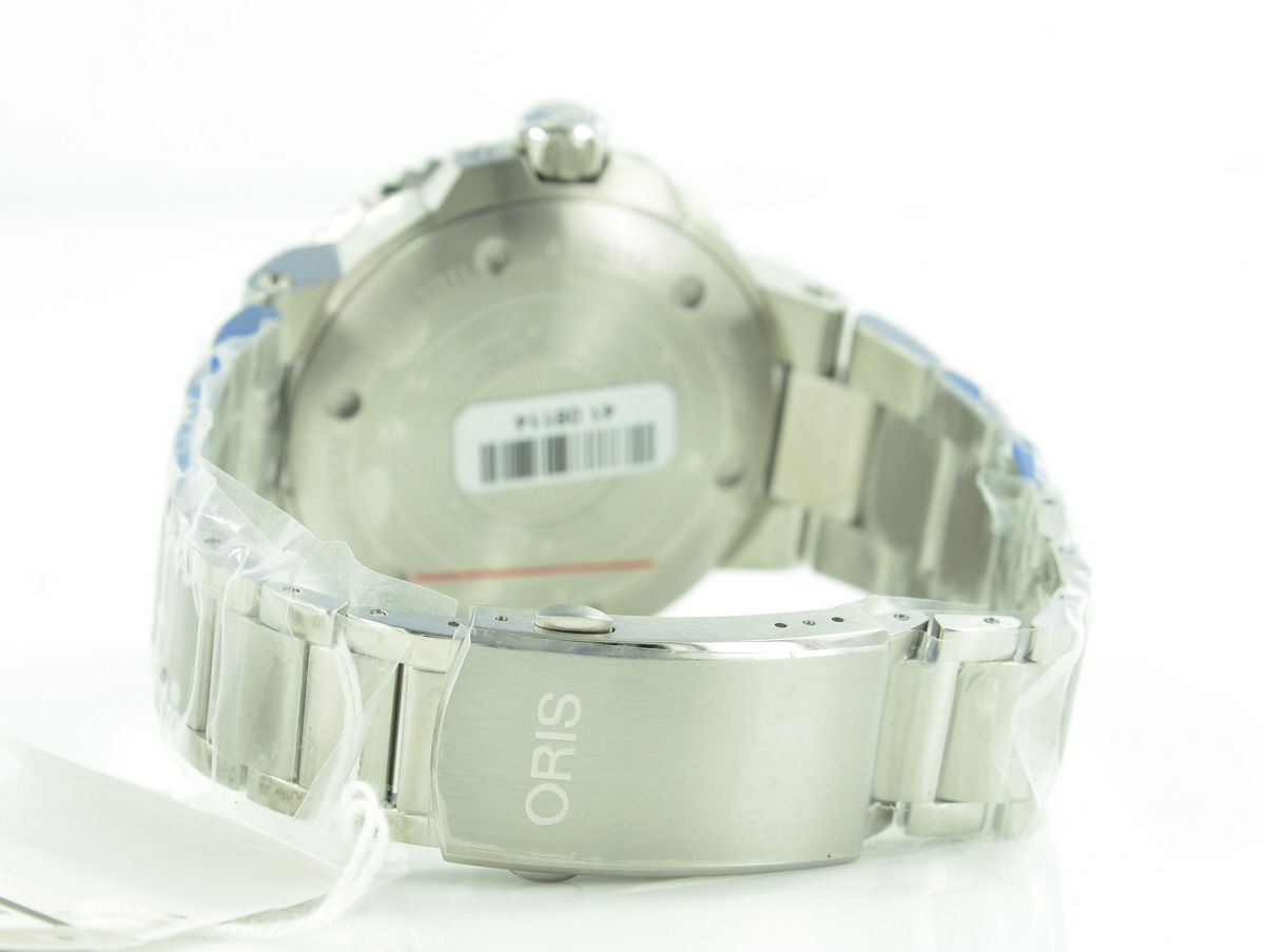 Oris Aquis Small Second Date