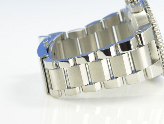 Oris Aquis Small Second Date