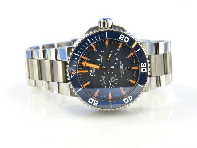 Oris Aquis Tubbataha Limited Edition