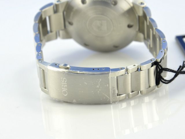 Oris Aquris Chronograph