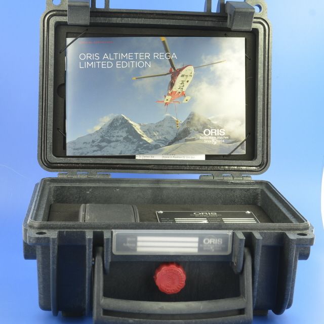 Oris Aviation Crown ProPilot Altimeter