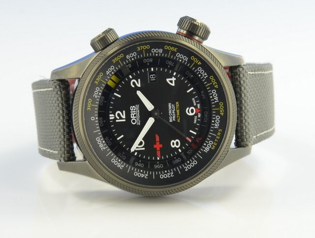 Oris Aviation Crown ProPilot Altimeter
