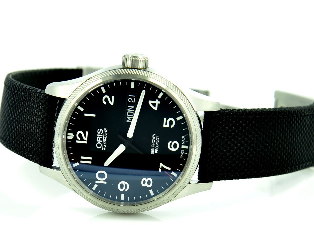 Oris Big Crown ProPilot Big Day Date