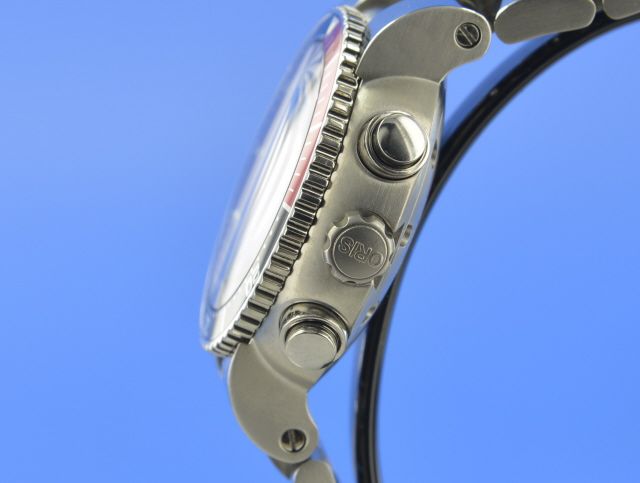 Oris Diver Titan Chronograph