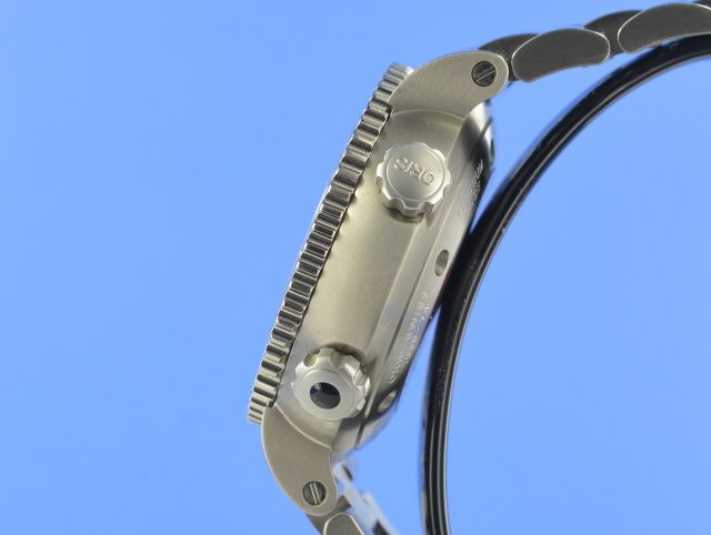 Oris Diver Titan Small Second Date