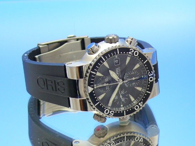 Oris Divers Titan Chronograph