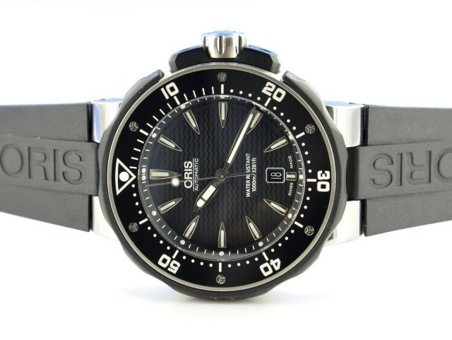 Oris ProDiver Date Titan