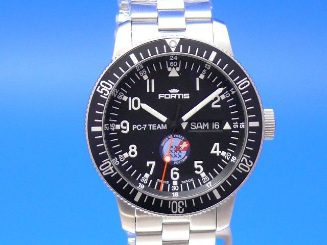 Fortis PC-7 Team Edition Day/Date Automatic limitierten Auflage von nur 250 Stck