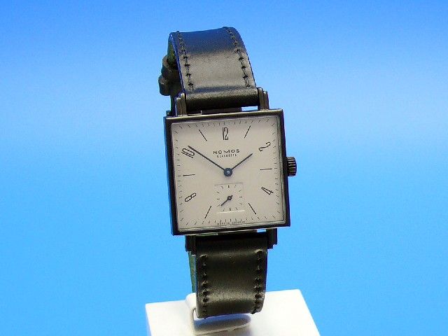 NOMOS Tetra PVD Black NP*1640