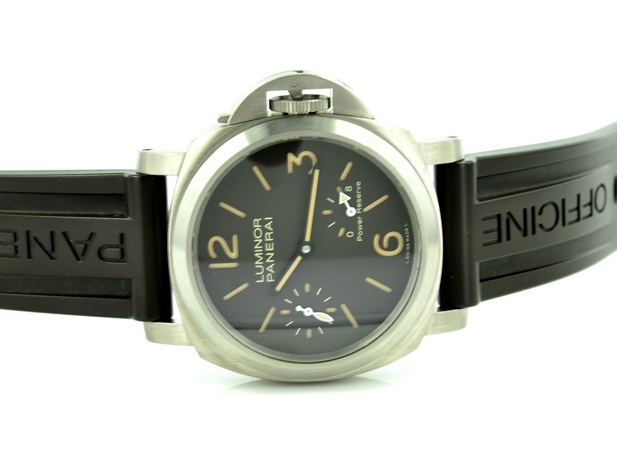 Panerai Luminor 8 Days Power Reserve 44 Titanium PAM00797