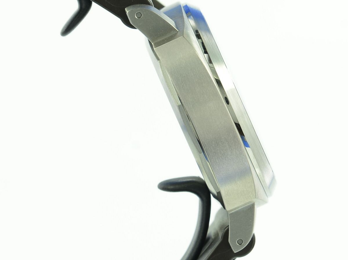 Panerai Luminor 8 Days Power Reserve 44 Titanium PAM00797