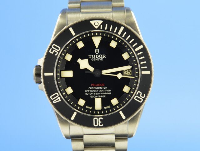 Tudor Pelagos LHD 25610TNL