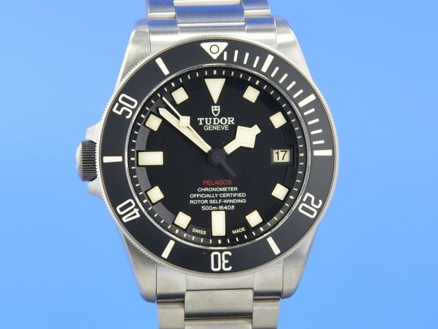 Tudor Pelagos left-hand