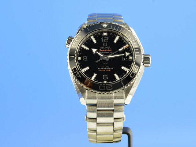Omega Seamaster Planet Ocean Master Chronometer