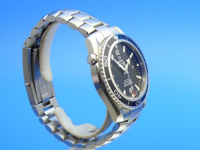 Omega Seamaster Planet Ocean aus 11/2010