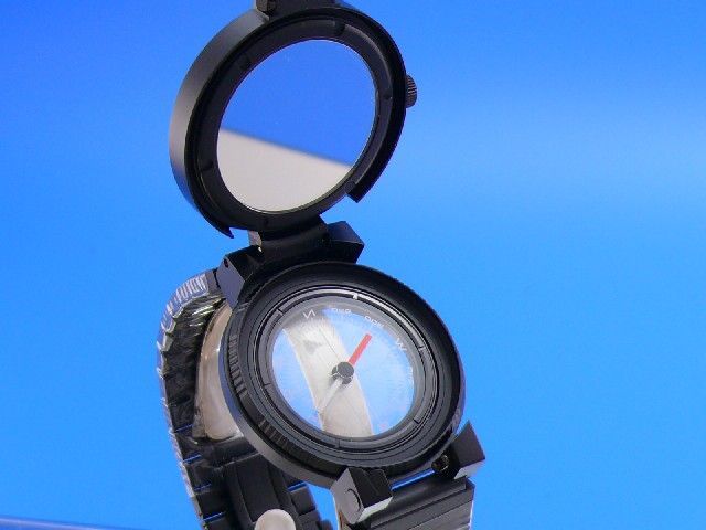 Porsche Design P6520 Kompass Uhr