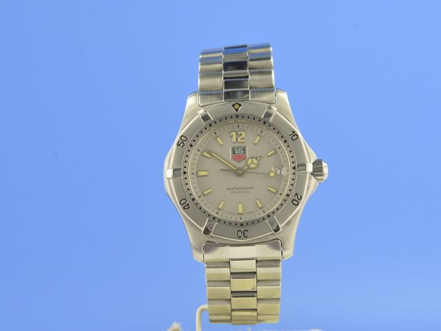 TAG Heuer Professional 2000 Quarz 35 mm