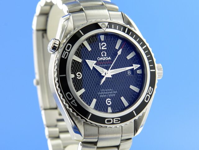 Omega Seamaster Planet Ocean Quantum of Solace