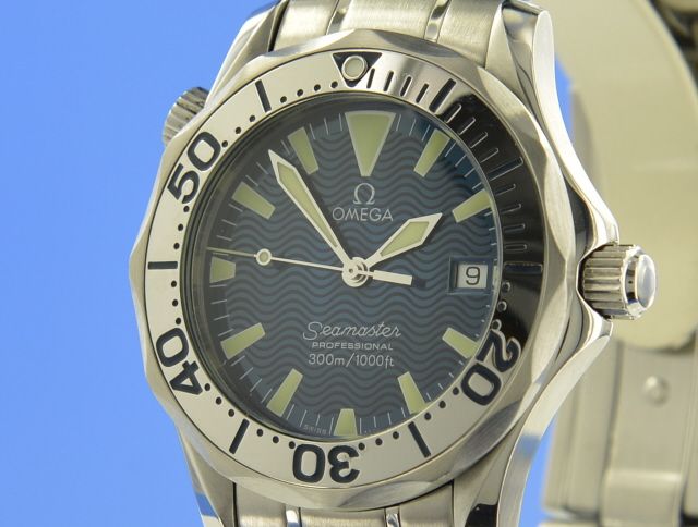 Omega Seamaster Diver 300M Medium Quarz