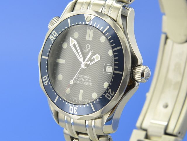 Omega Seamaster Diver 300M Medium Quarz