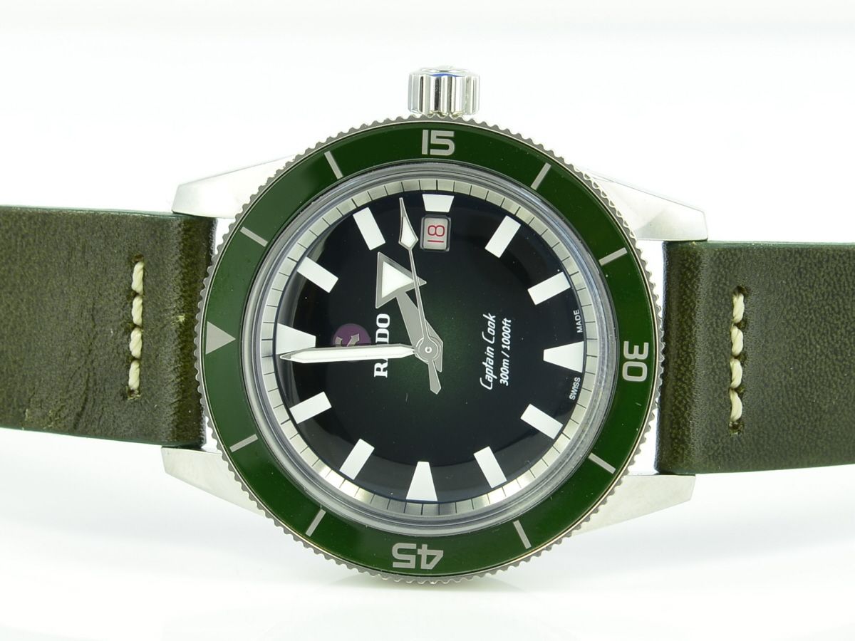 Rado Captain Cook Automatic 42 mm R32105318