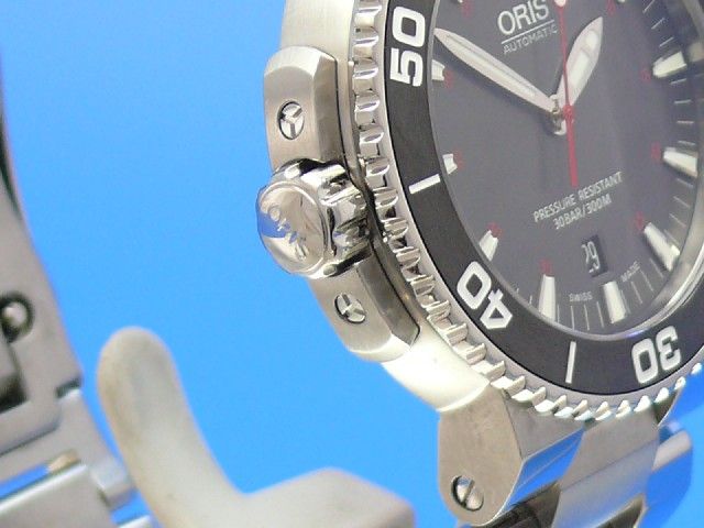 Oris Aquis Red Limited Edition