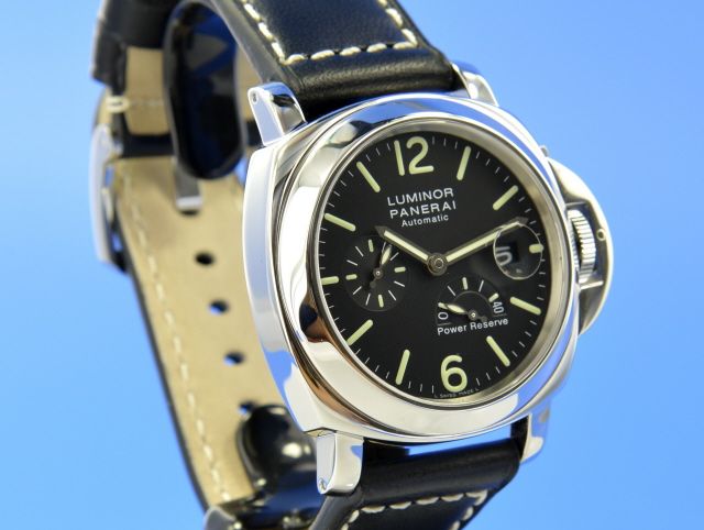 Panerai Luminor Power Reserve Automatic
