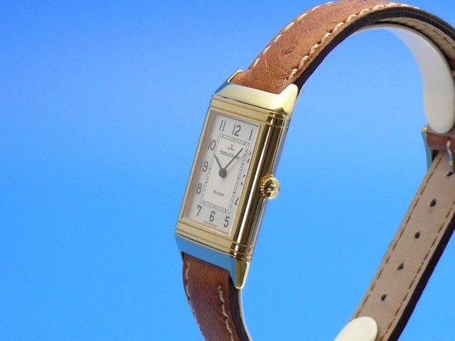 Jaeger Le Coultre Reverso Classique Medium 18K/750 Gold