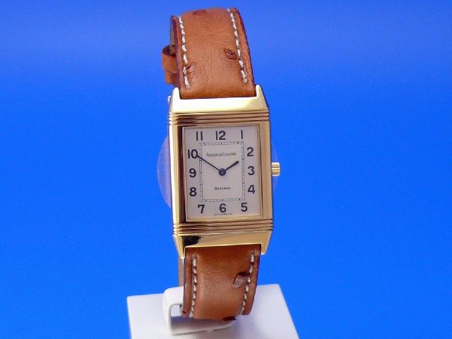 Jaeger LeCoultre Reverso Medium 18K/750 Gold
