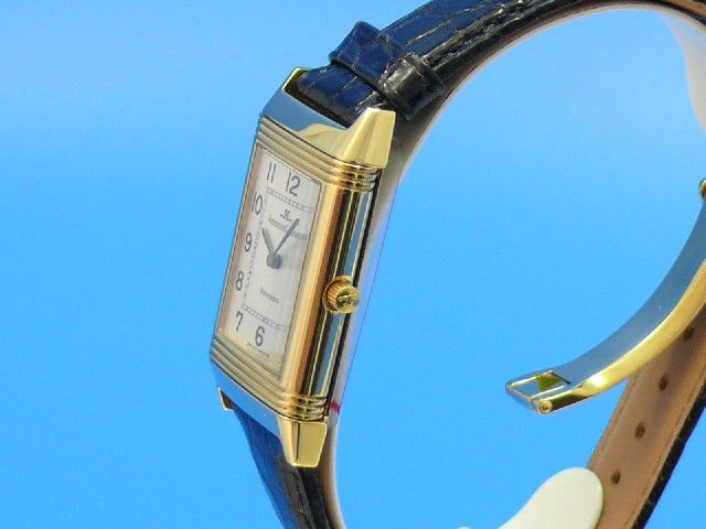 Jaeger LeCoultre Reverso Medium Classique 18K/750 Gold