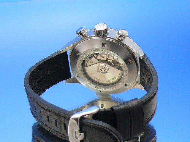 Revue Thommen Fliegeruhr Automatik