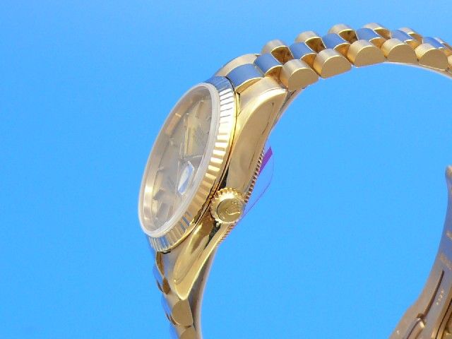 Rolex Datejust Medium 18K Gelbgold