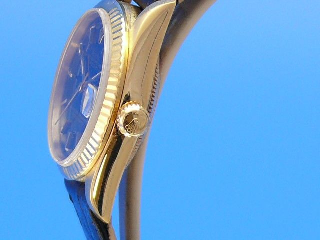 Rolex Datejust Medium 18K Gold