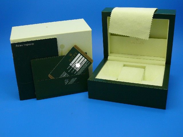 Rolex Explorer 214270