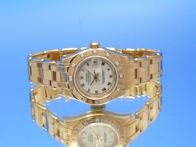 Rolex Oyster Perpetual Datejust Pearlmaster