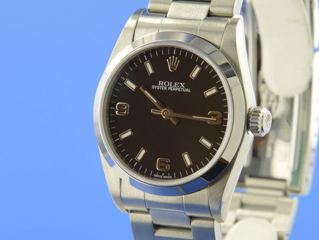 Rolex Oyster Perpetual Medium