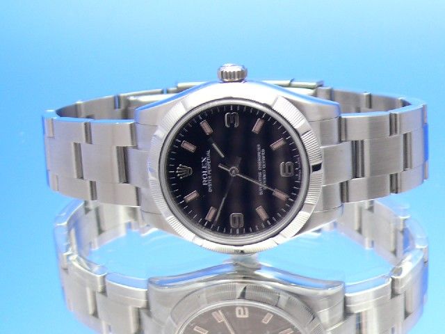 Rolex  Oyster Perpetual Midsize 31mm