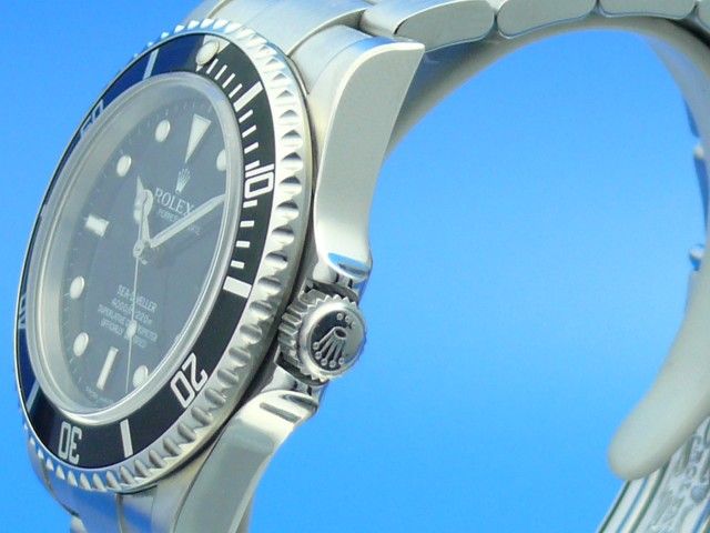 Rolex Sea-Deweller 16600