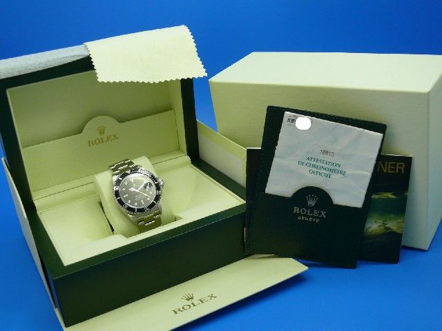 Rolex Submariner Date 16610