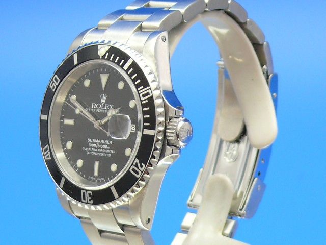 Rolex Submariner Date