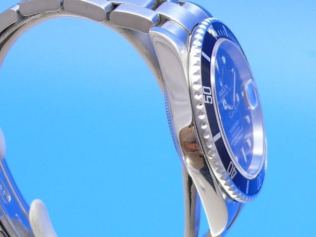 Rolex Submariner Date