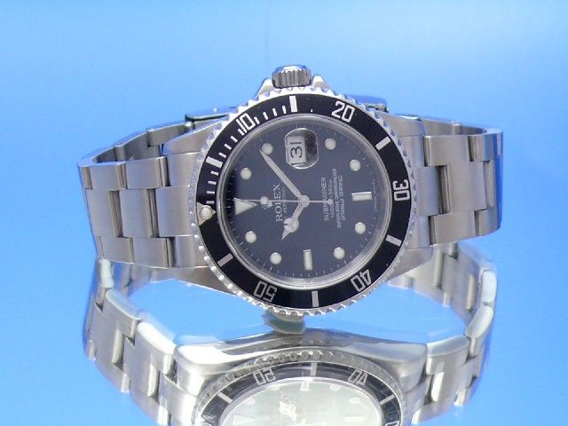 Rolex Submariner Date