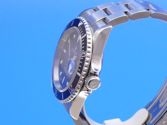 Rolex Submariner Date