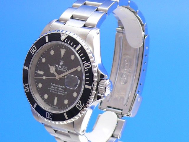 Rolex Submariner Date