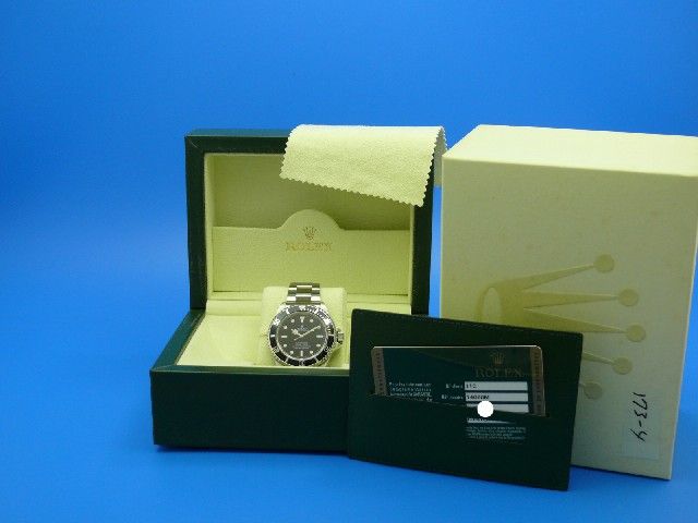 Rolex Submariner No Date 14060M