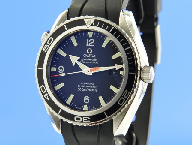 Omega Seamaster Planet Ocean Casino Royal James Bond