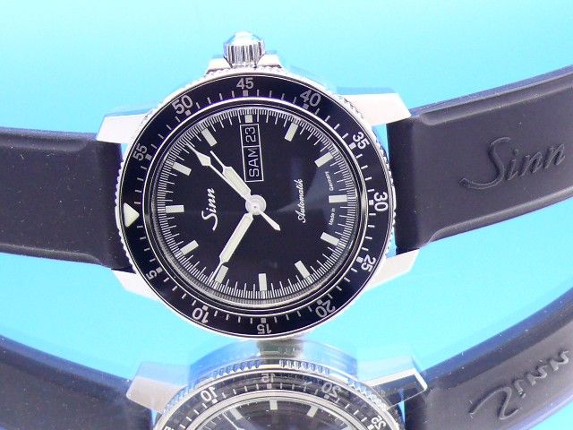 SINN 104 St Sa A klassische Fliegeruhr