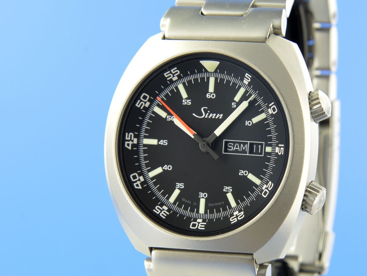 SINN 240 ST