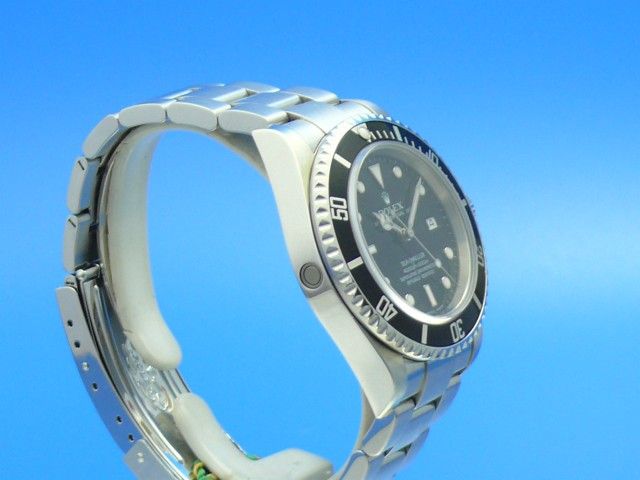 Rolex Sea-Deweller 16600