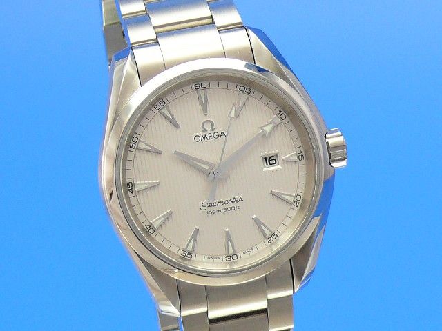 Omega Seamaster Aqua Terra Quartz